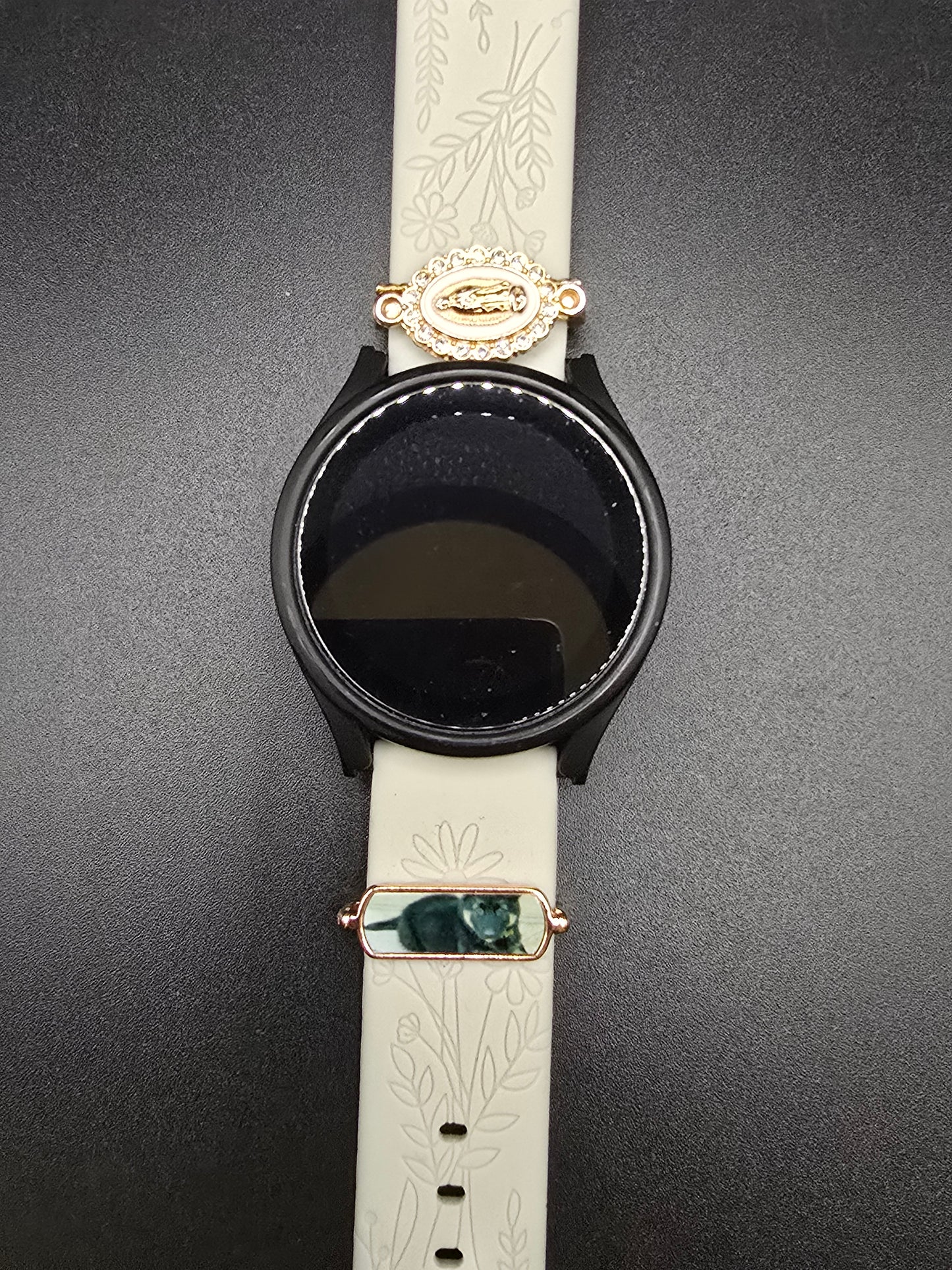 Custom watch accessories